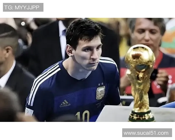 矮个子也能闪耀绿茵场足球明星们的身高与成就之路