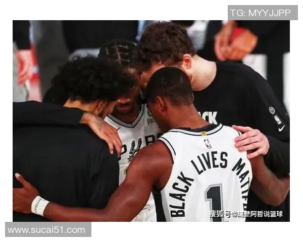 赛后复盘:西安篮球队与广州篮球队的战术配合与表现分析 赛后复盘:西安篮球队与广州篮球队的战术配合与表现分析